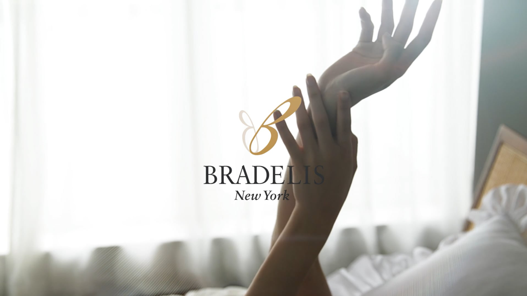 BRADELIS New York 2022 Autumn/Winter Collection